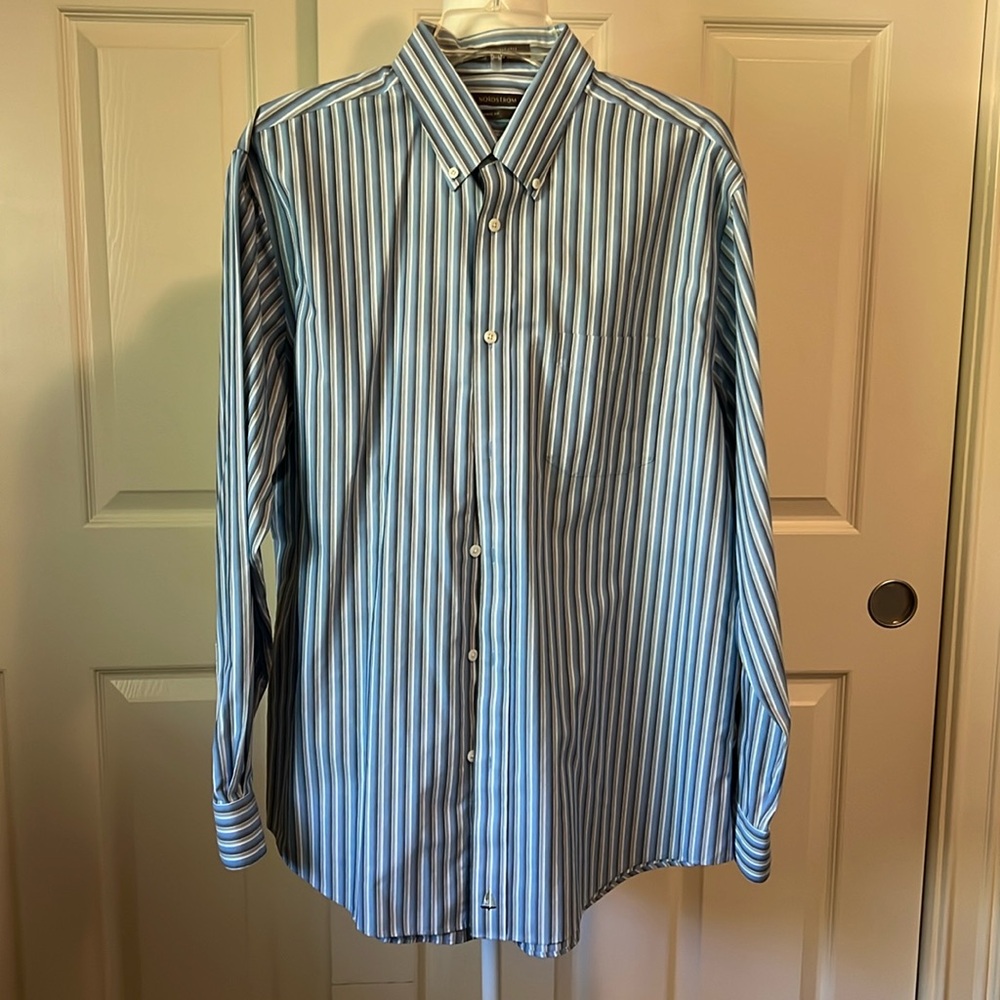 NWOT Nordstrom button down